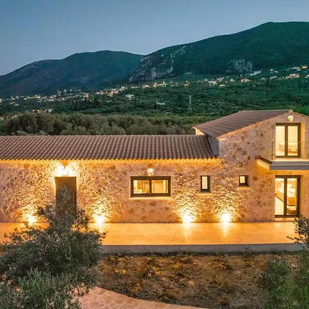 Villa Nava - Nestled In Olive Trees With Private Pool, By Zantewize *