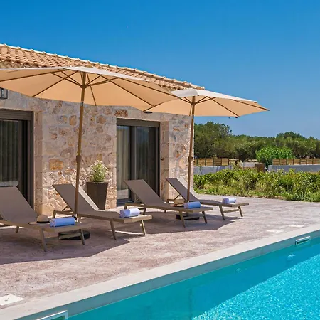 Villa Nava - Nestled In Olive Trees With Private Pool, By Zantewize *